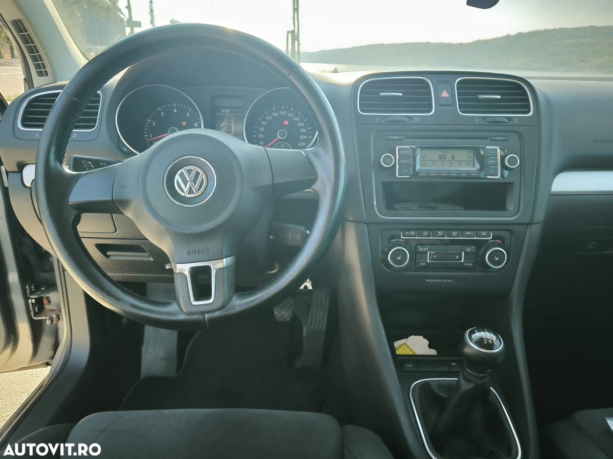 Volkswagen Golf 1.4 TSI Highline - 11