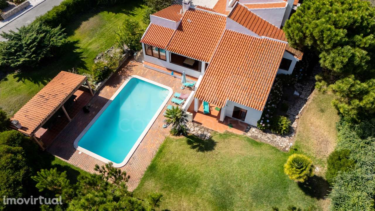 Moradia com piscina em lote de 1500m2 na Praia d'el Rey - Grande imagem: 3/34