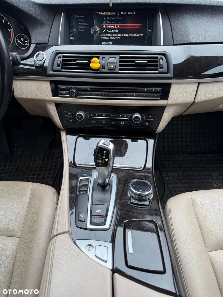 BMW Seria 5 520d xDrive Luxury Line - 16