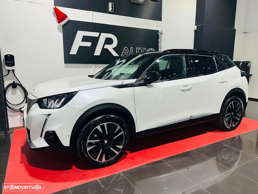 Peugeot e-2008 50 kWh GT - 3