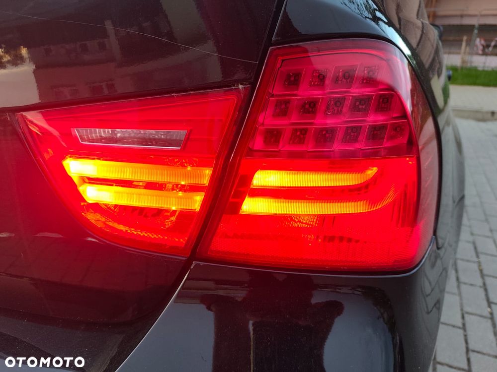 BMW Seria 3 318d - 17