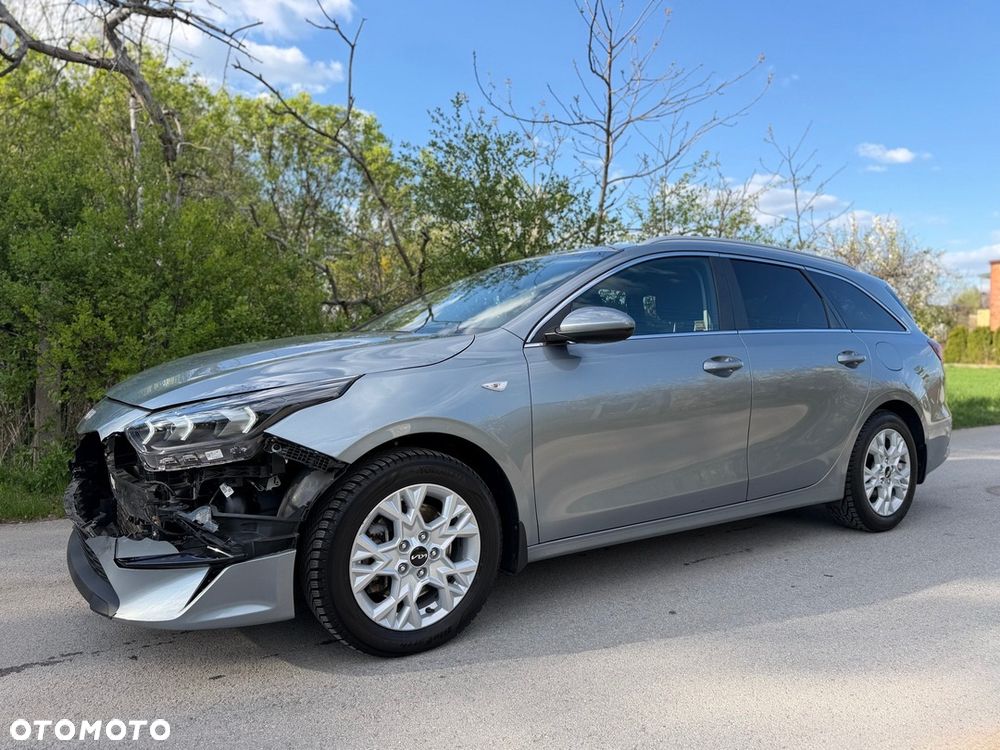 Kia Ceed 1.6 CRDi mHEV Business Line DCT - 9