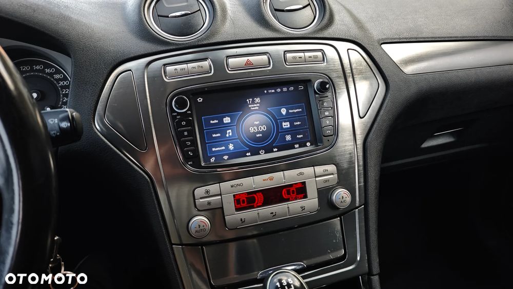 Ford Mondeo 2.0 Titanium - 16