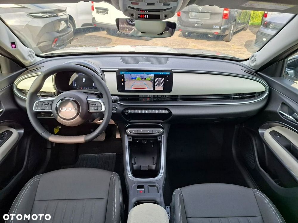 Fiat 600 HYBRID La Prima - 25