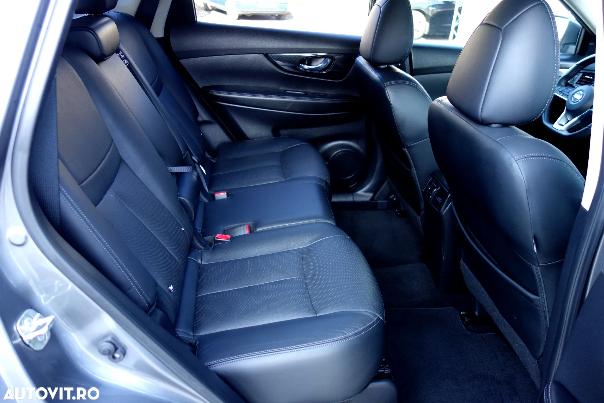Nissan X-Trail 1.6 dCi Xtronic Acenta - 6
