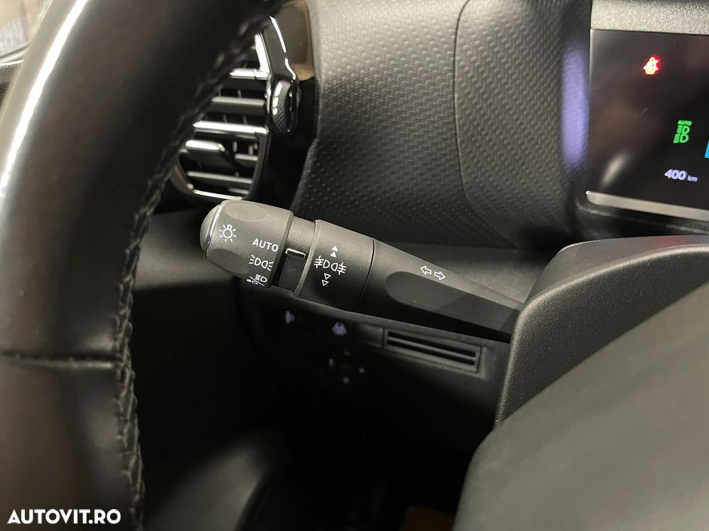 Citroën C4 ver-1-5-bluehdi-s-s-bvm6-feel - 27