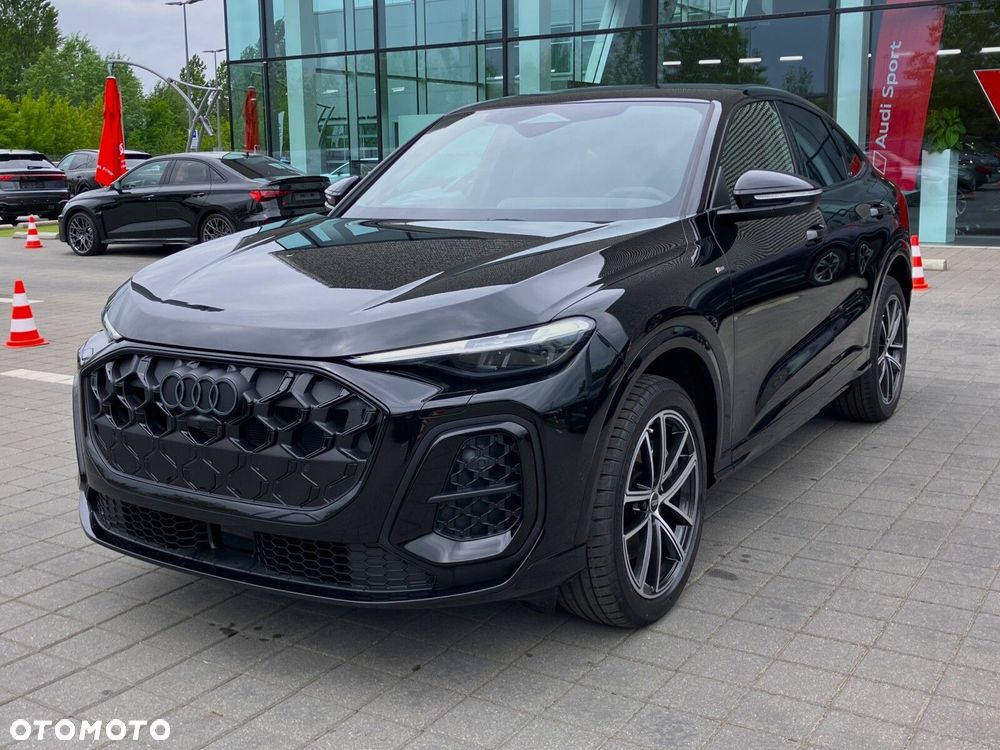 Audi Q5 Sportback - 6