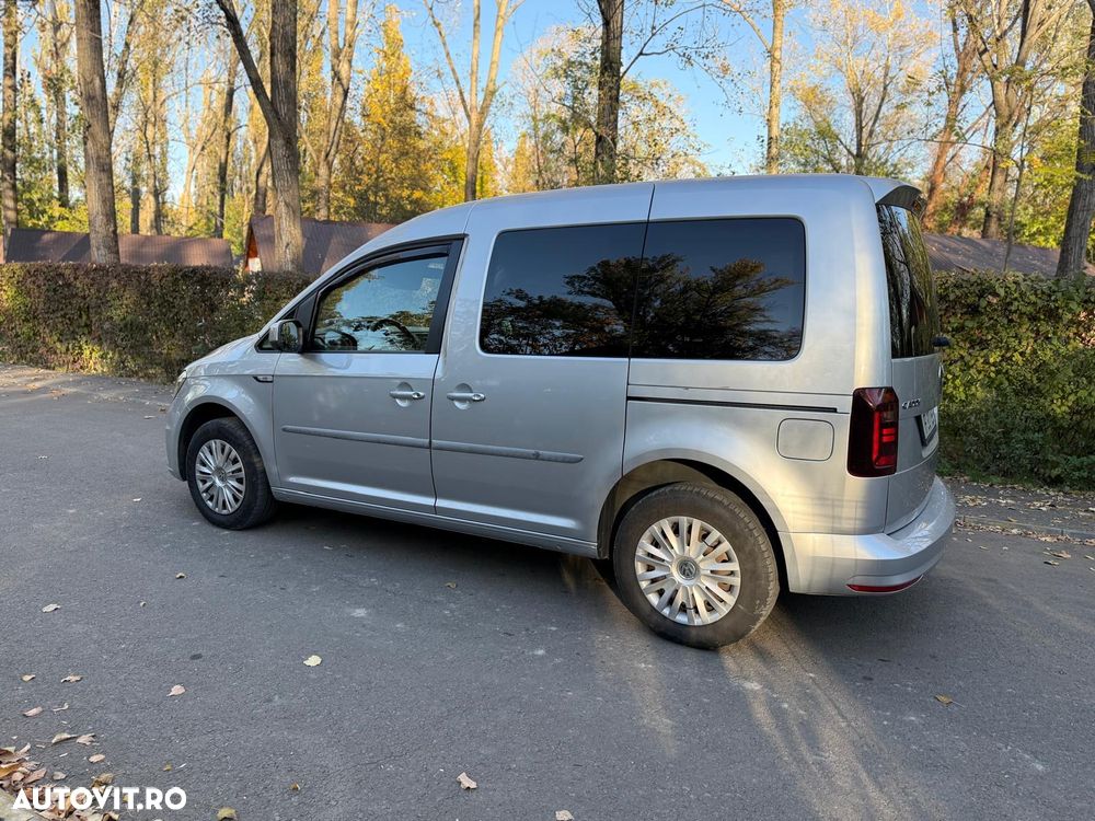 Volkswagen Caddy 2.0 TDI DSG - 6
