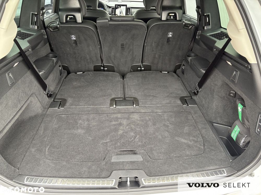 Volvo XC 90 - 29