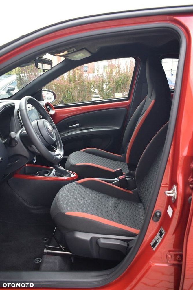 Toyota Aygo X 1.0 VVT-i Style CVT - 9