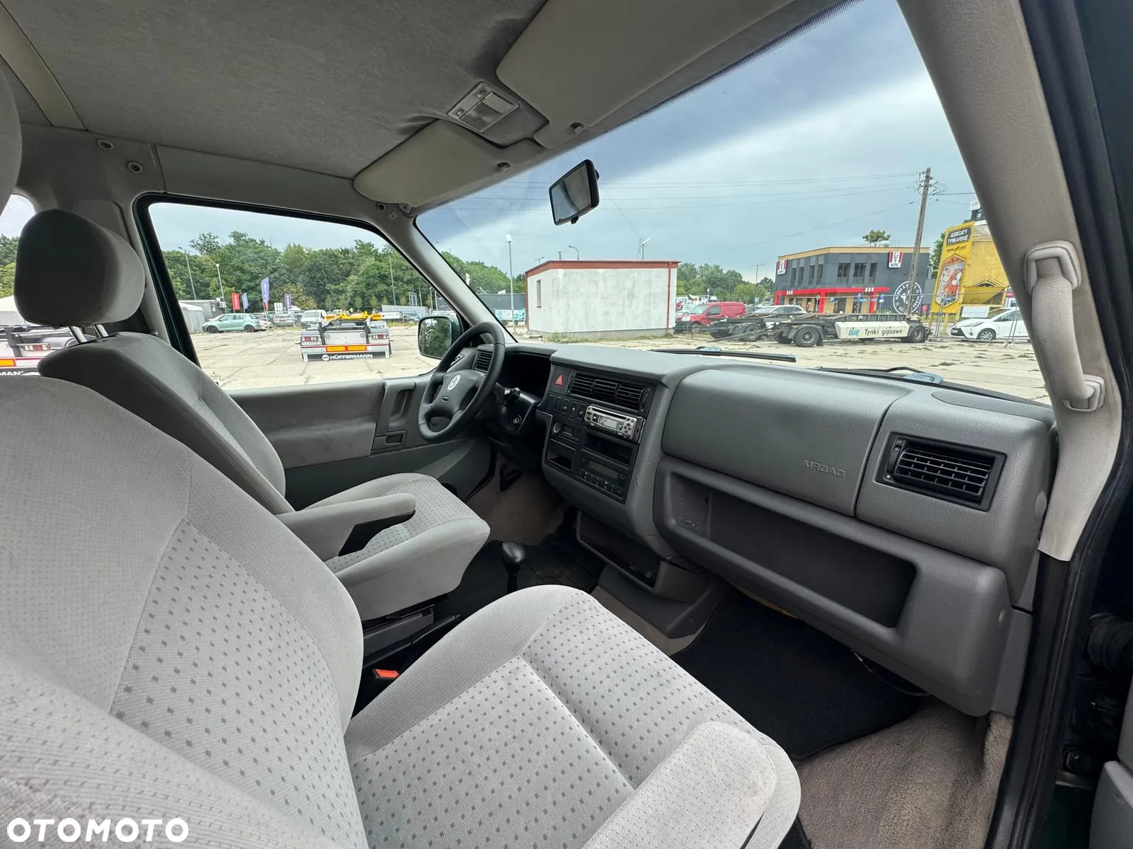 Volkswagen Transporter - 17