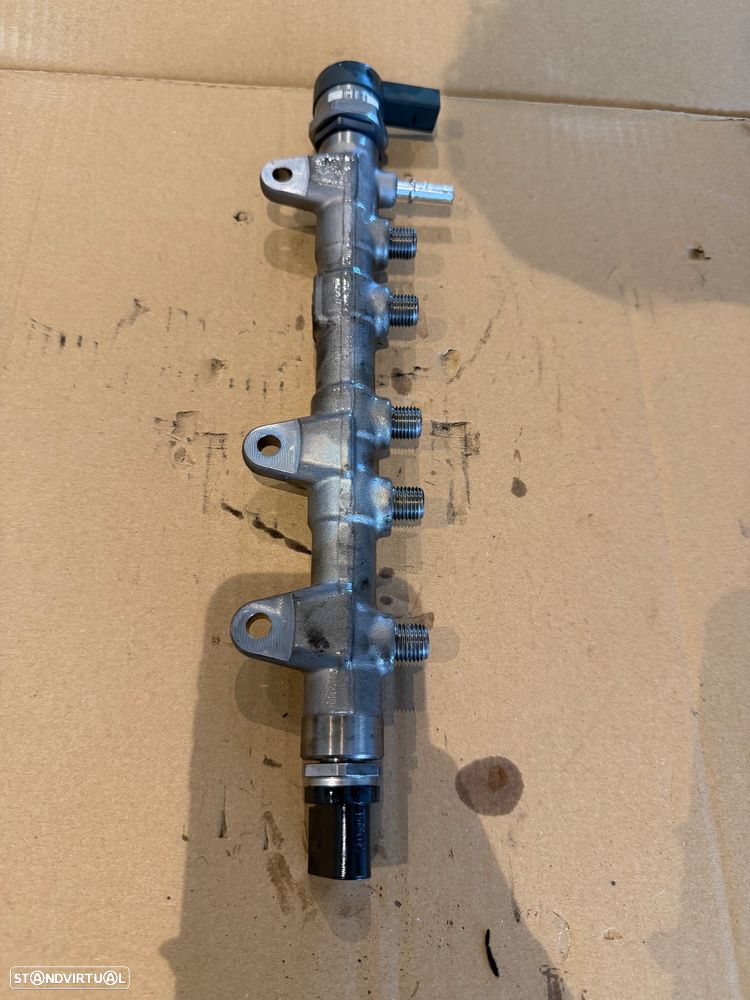 Regua de injecção bmw 2.0 190cv - 2