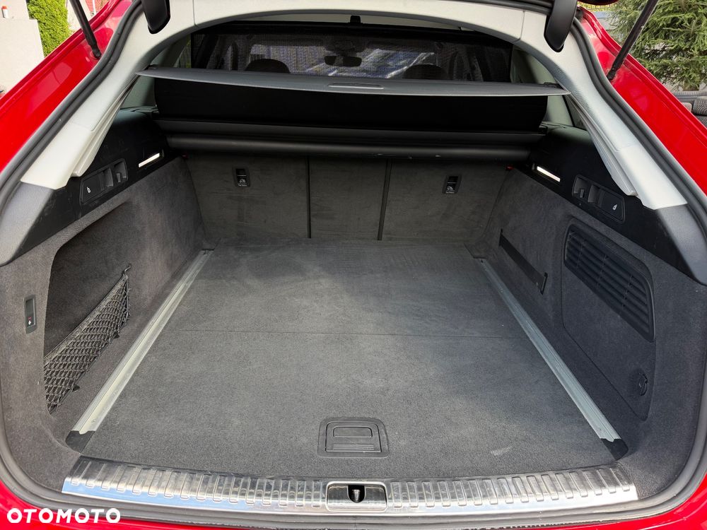 Audi A6 Avant 40 TDI S tronic S line - 24