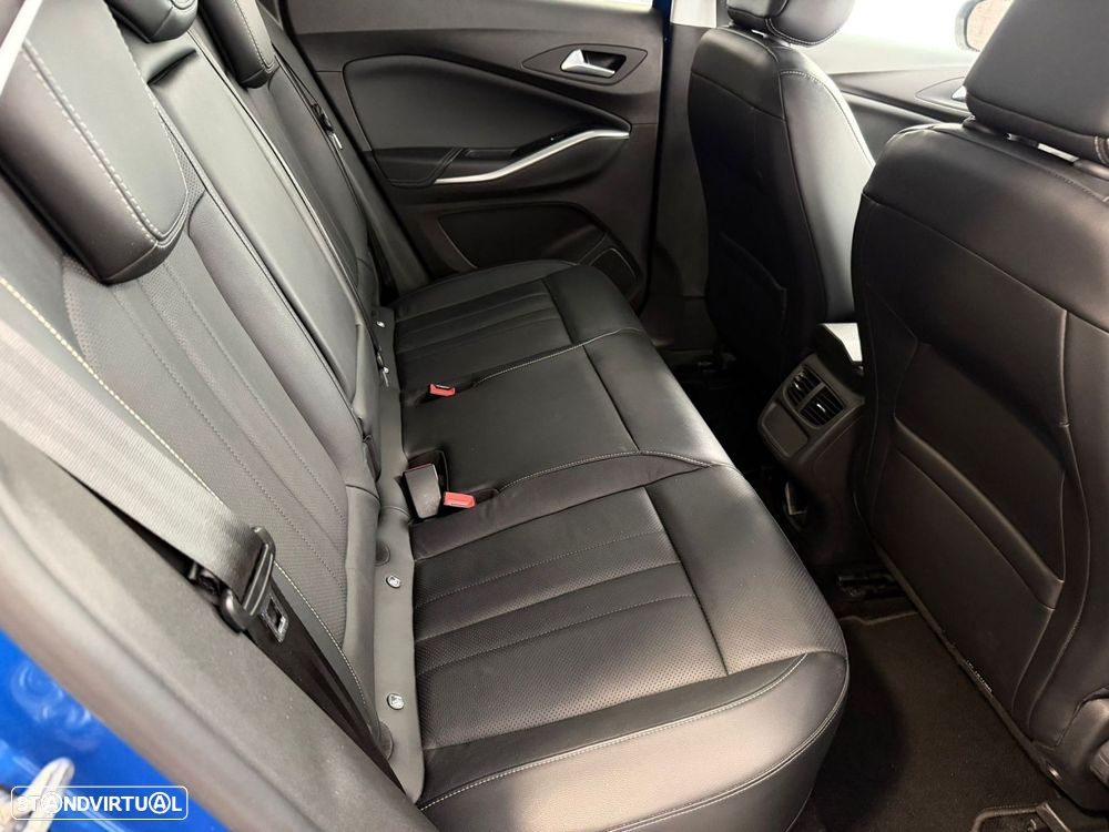 Opel Grandland 1.6 T PHEV Ultimate - 27