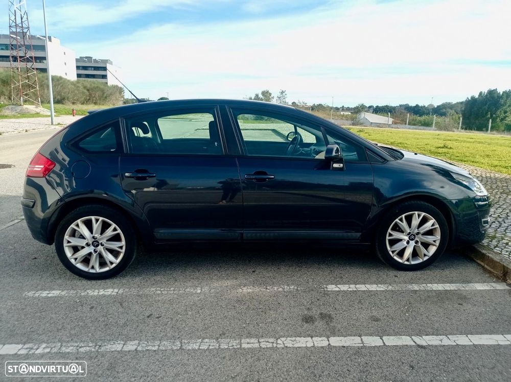 Citroën C4 1.4 16V SX - 4