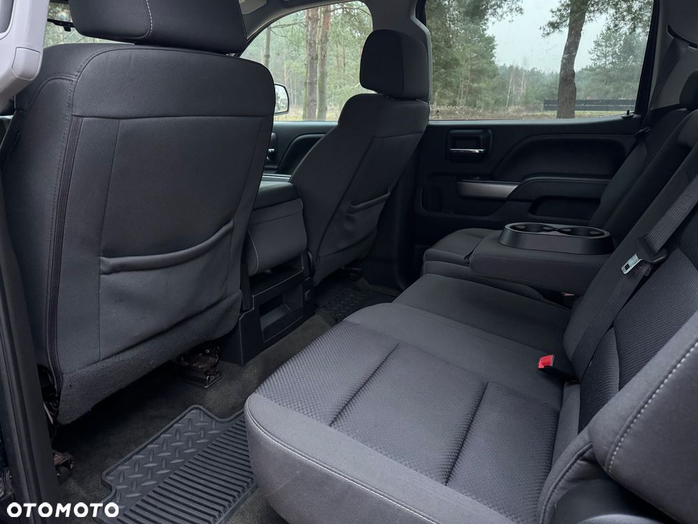 Chevrolet Silverado - 36