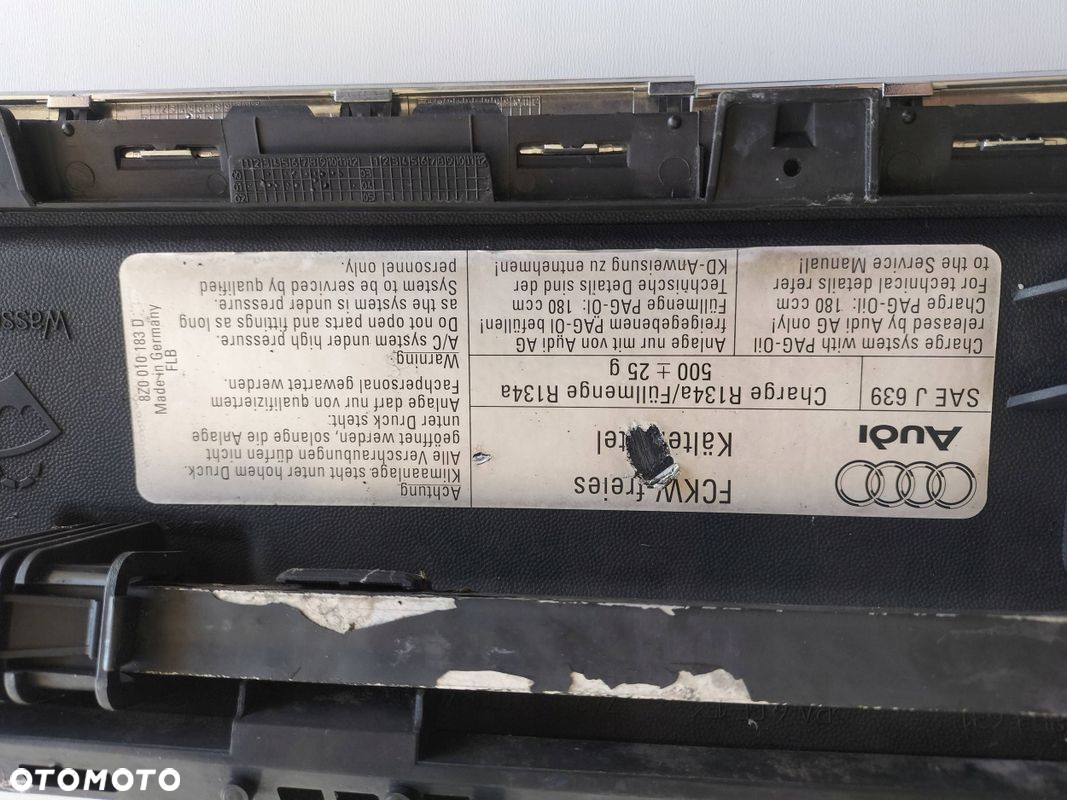 ATRAPA GRILL AUDI A2 8Z0853321 - 11