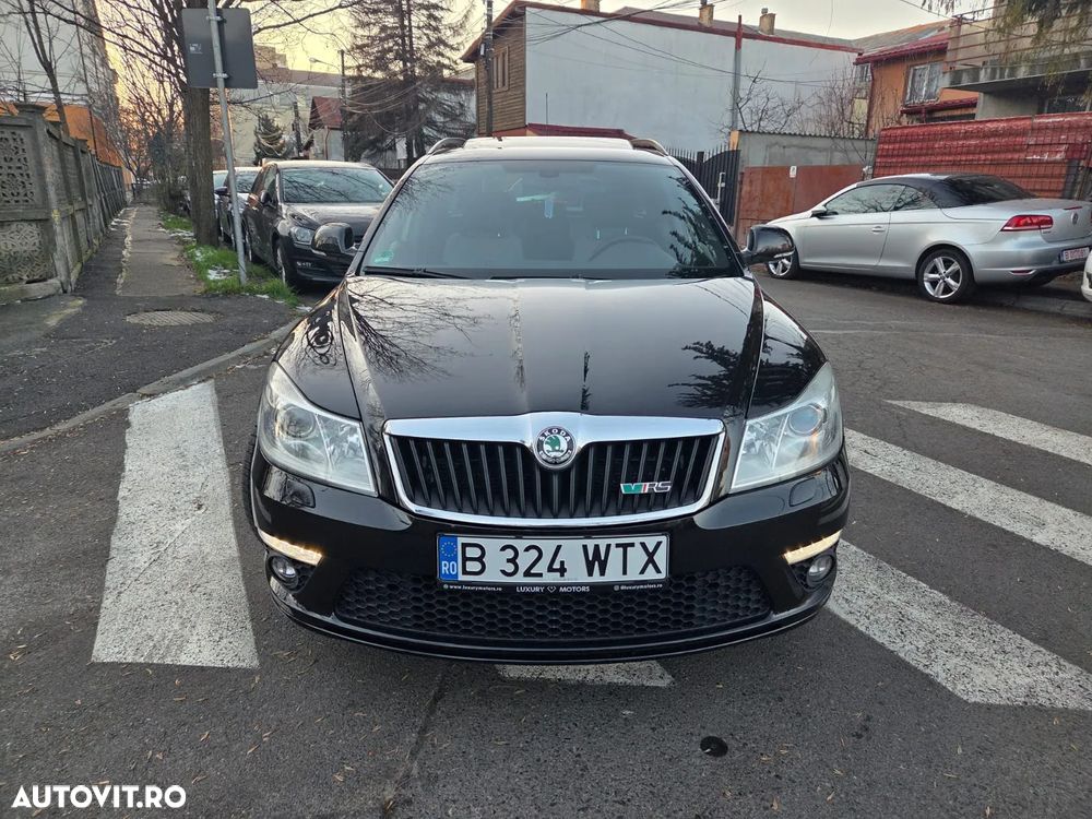 Skoda Octavia 2.0 TDI CR DPF RS - 3