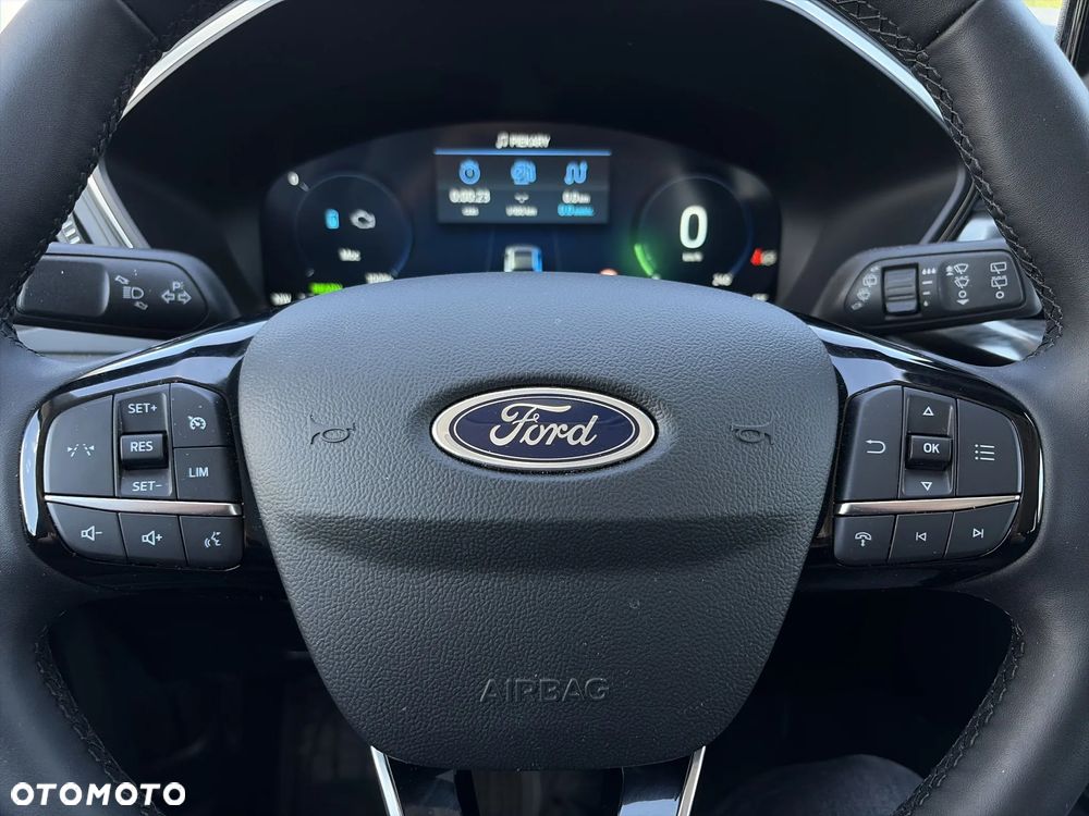 Ford Kuga 2.5 FHEV FWD Titanium - 17