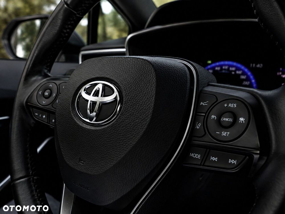 Toyota Corolla 1.8 Hybrid Comfort - 19