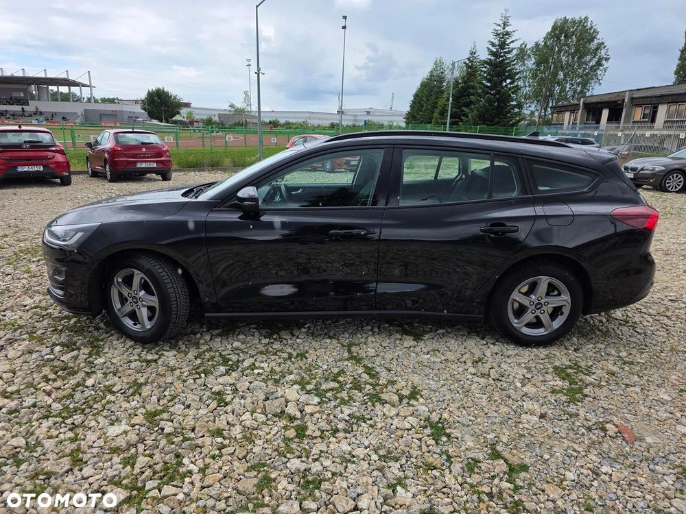 Ford Focus 1.5 EcoBlue Start-Stopp-System COOL&CONNECT - 2