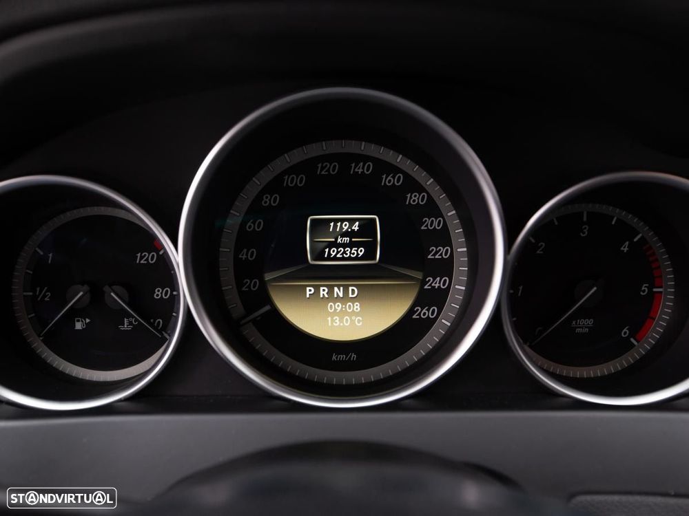 Mercedes-Benz C 200 - 20