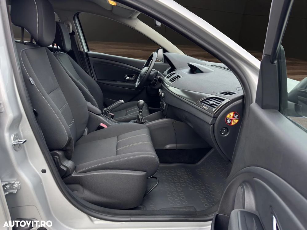 Renault Megane - 11