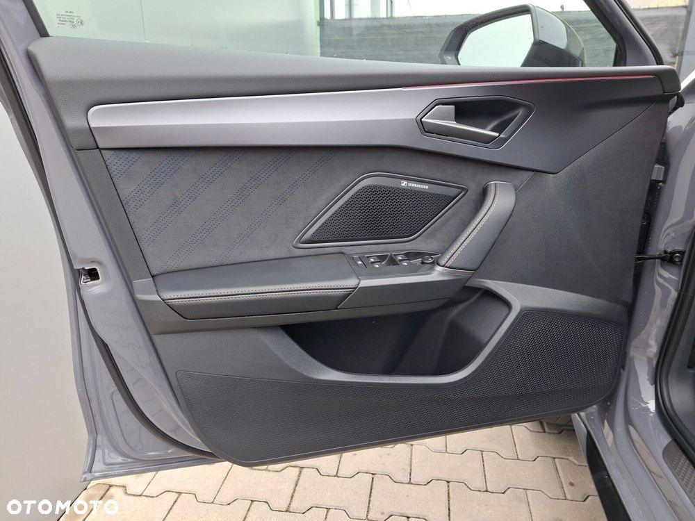 Cupra Leon 1.5 eTSI DSG - 13