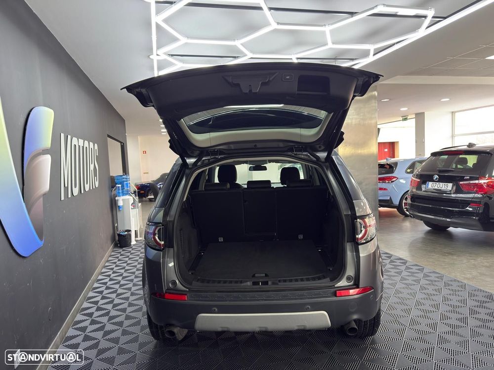 Land Rover Discovery Sport 2.0 eD4 R-Dynamic S - 17