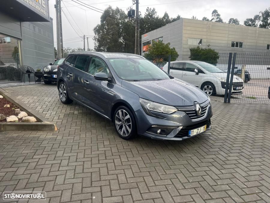 Renault Mégane Sport Tourer 1.5 dCi Bose Edition J18 - 4