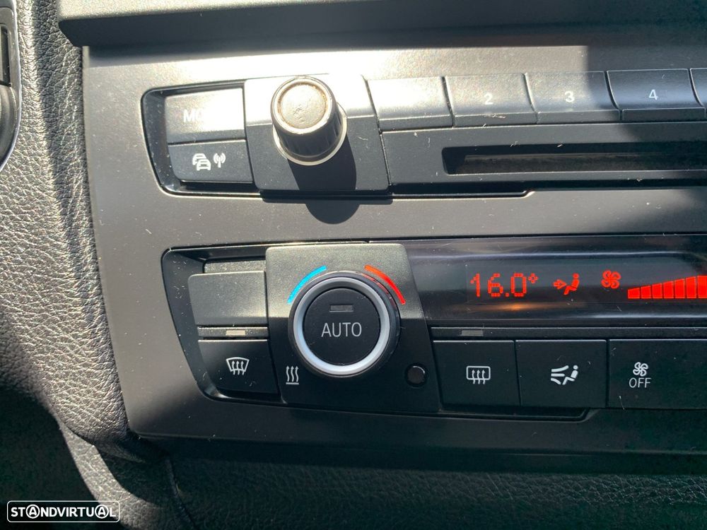 BMW 120 d Line Sport - 30