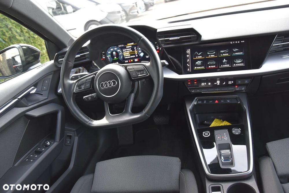 Audi A3 Sportback 40 TFSIe S tronic S line - 13