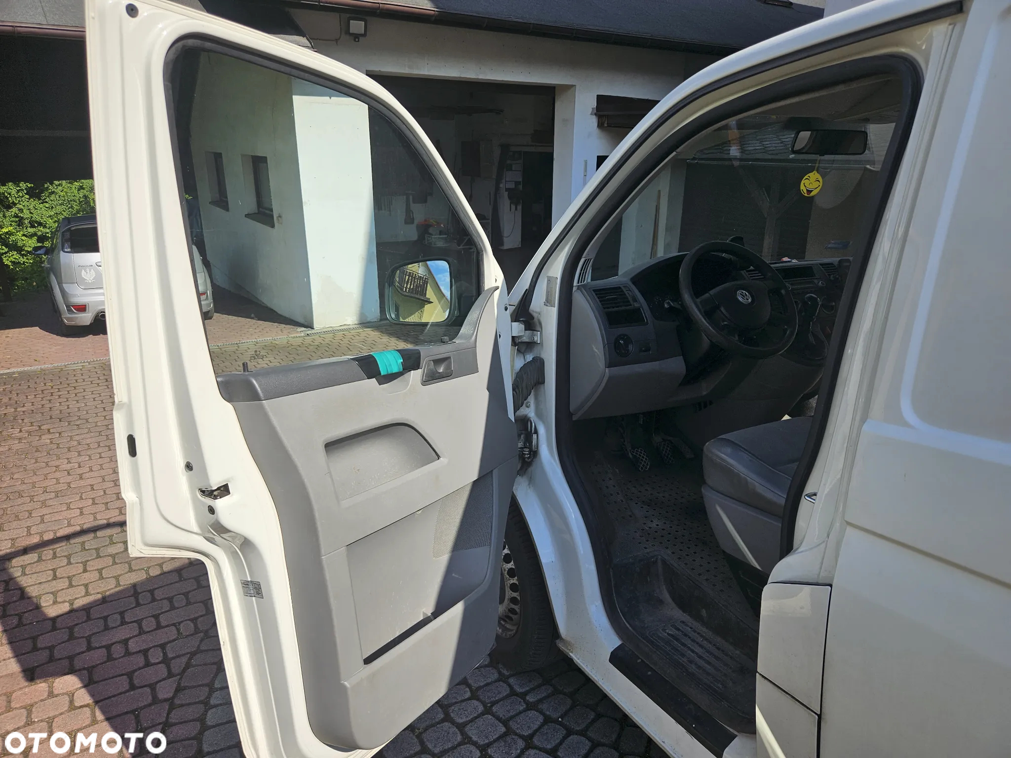 Volkswagen Transporter - 18
