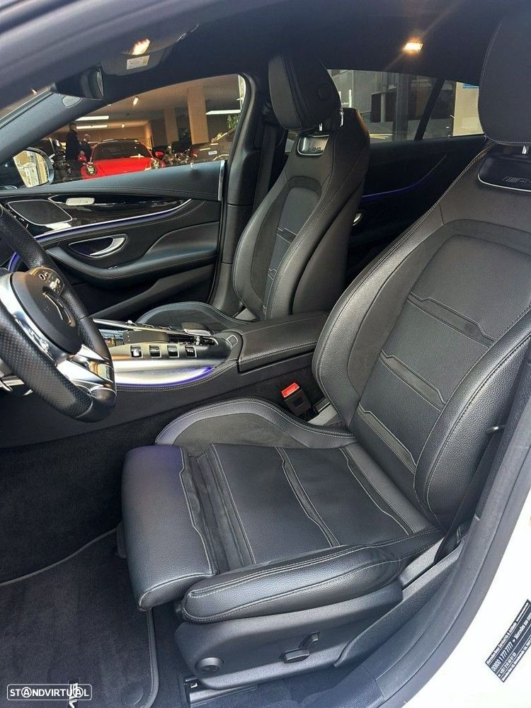 Mercedes-Benz AMG GT 53 4Matic+ - 15