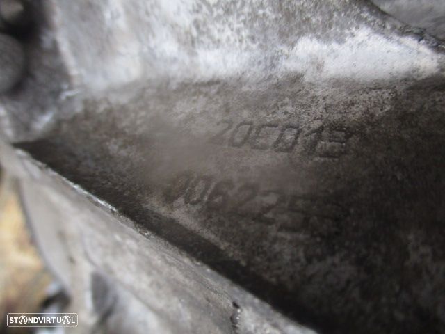 Caixa Velocidades 20CO13 CITROEN C3 2006 1.4I 8V 75CV 5P CINZENTO GASOLINA 5V - 4