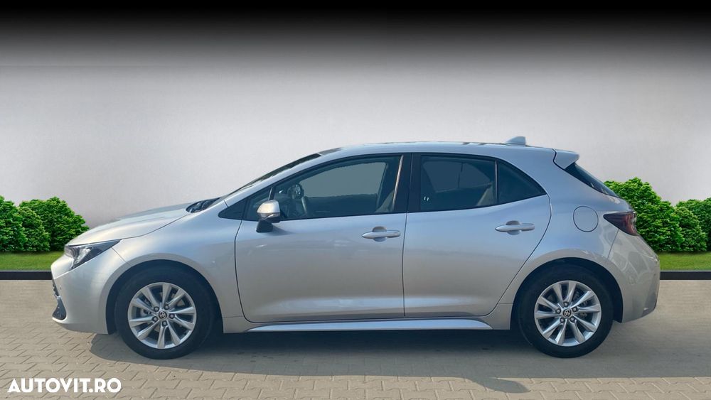 Toyota Corolla 1.8 HSD Business - 2