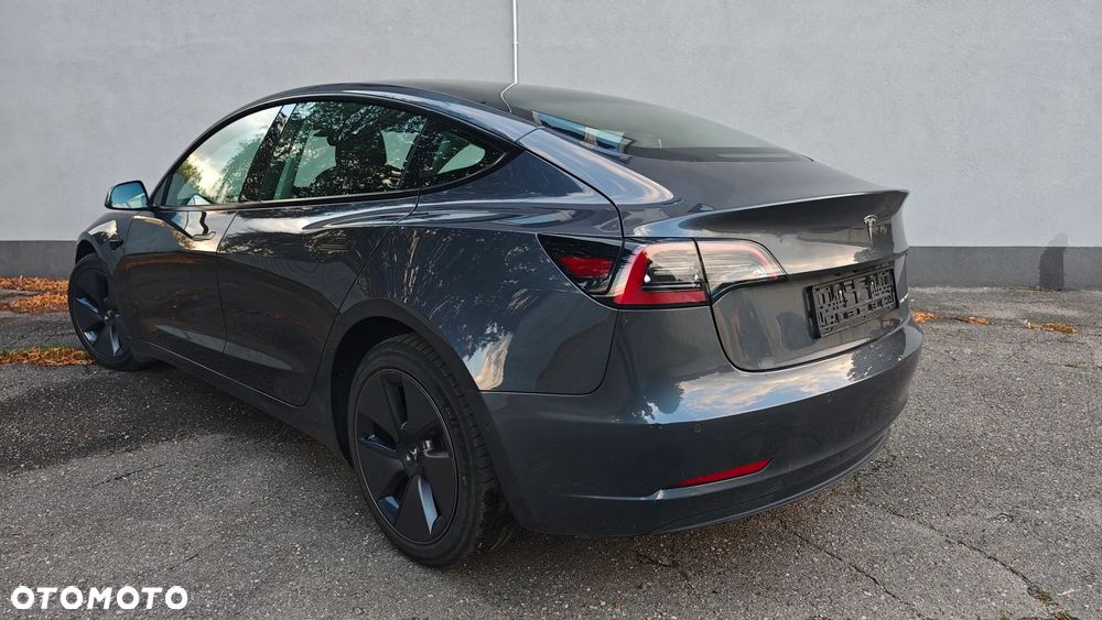 Tesla Model 3 Langstreckenbatterie Allradantrieb Dual Motor - 4