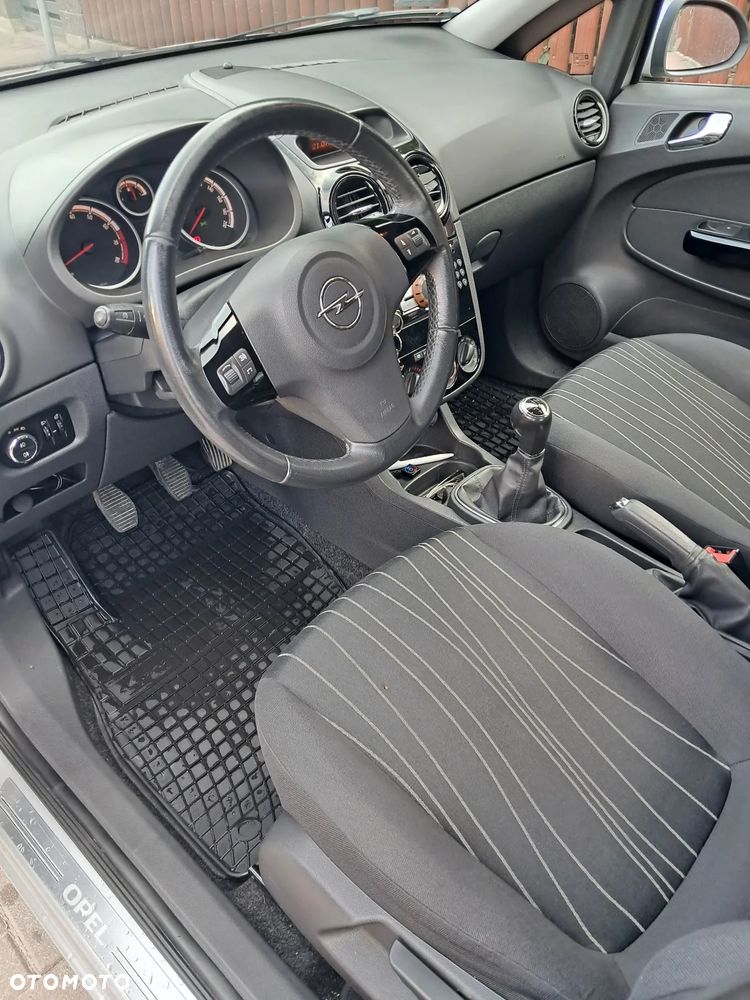 Opel Corsa - 7