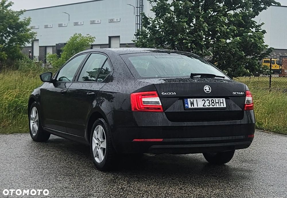 Skoda Octavia 2.0 TDI SCR Ambition - 5