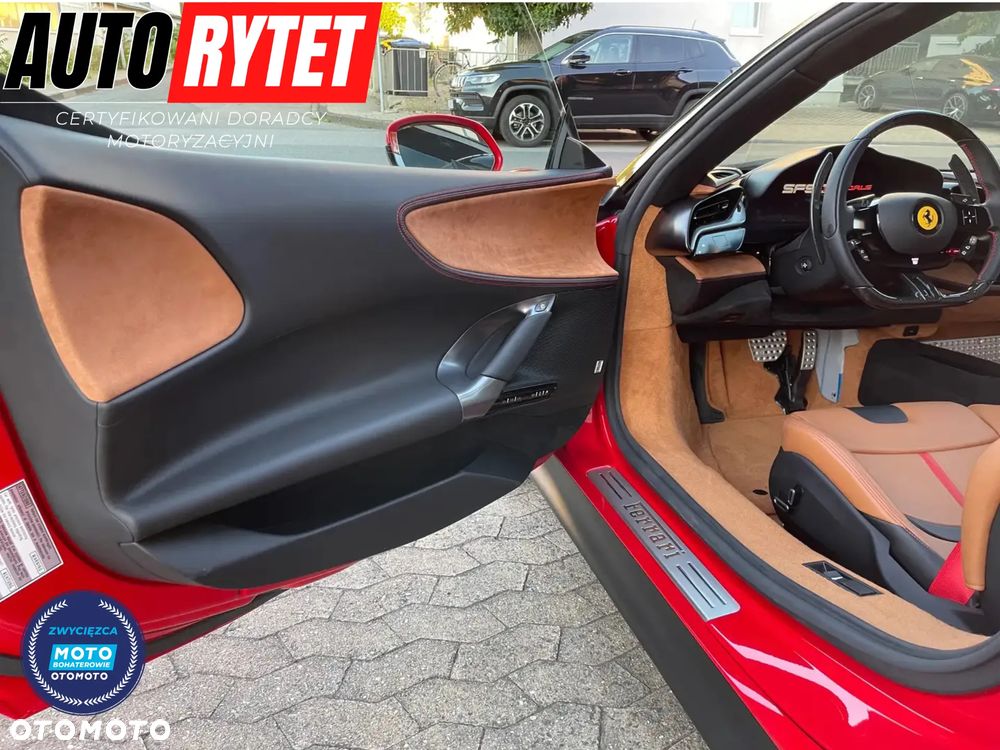 Ferrari SF90 Stradale - 14