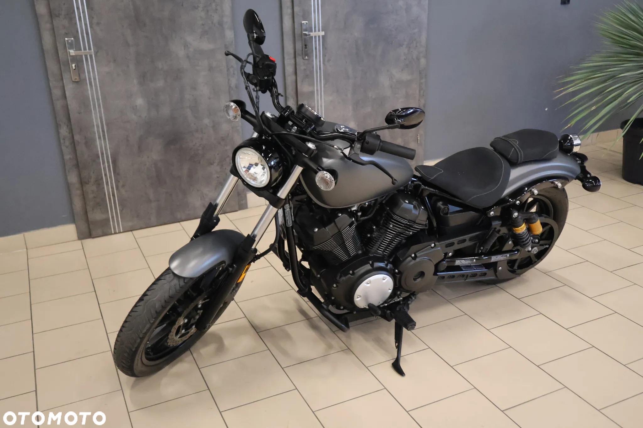 Yamaha XV - 15