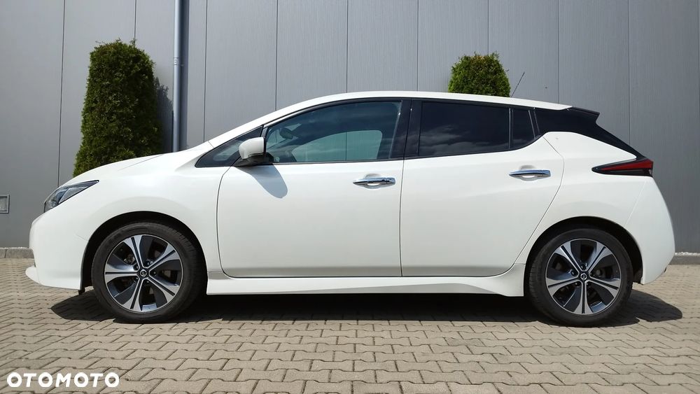 Nissan Leaf 40 kWh N-CONNECTA - 11