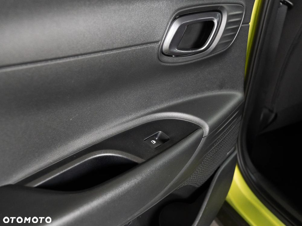 Hyundai Bayon 1.0 T-GDI Executive DCT - 37