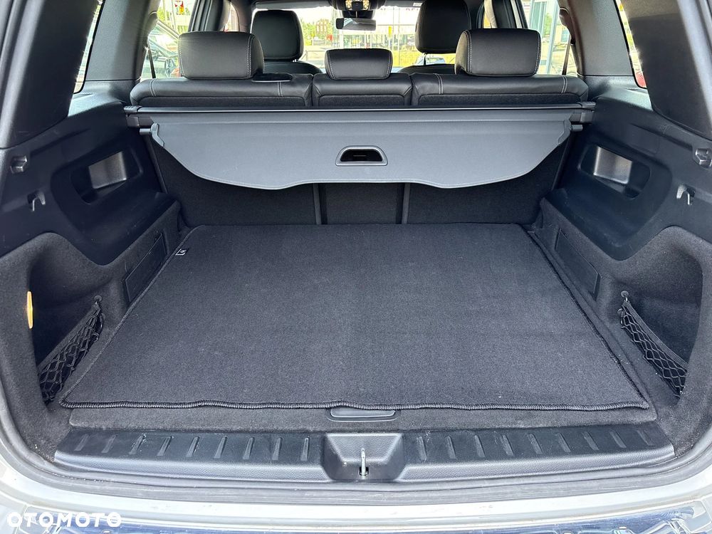 Mercedes-Benz GLB 200 7G-DCT - 19