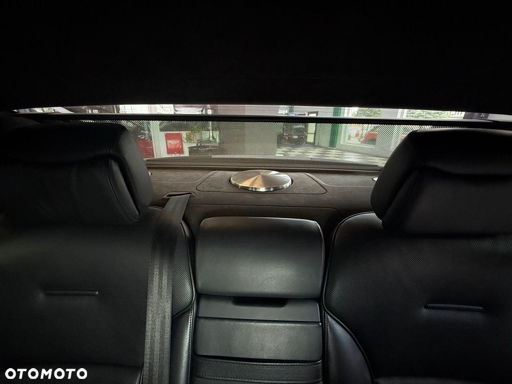 Audi S8 - 31