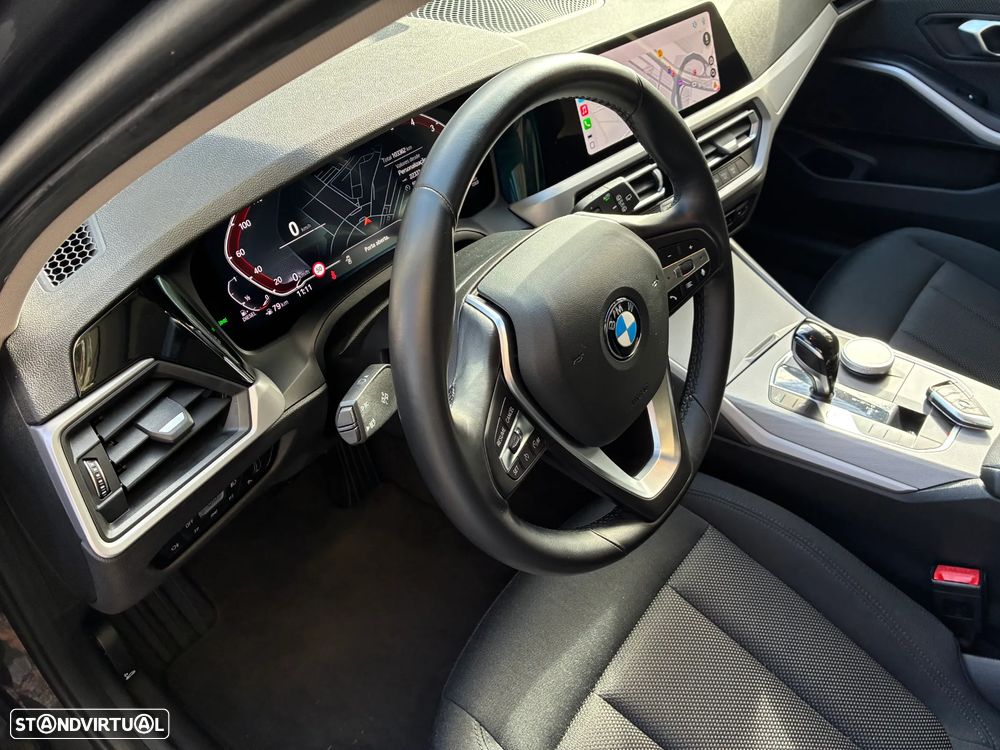 BMW 318 d Auto - 17