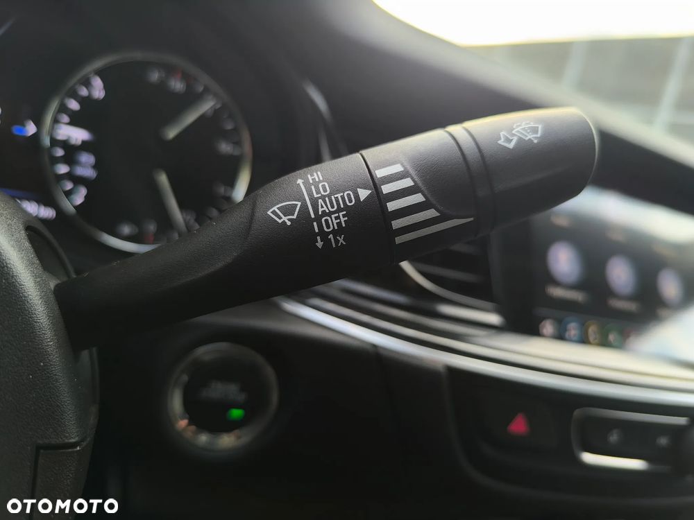 Opel Insignia 1.5 T GPF Innovation S&S - 24