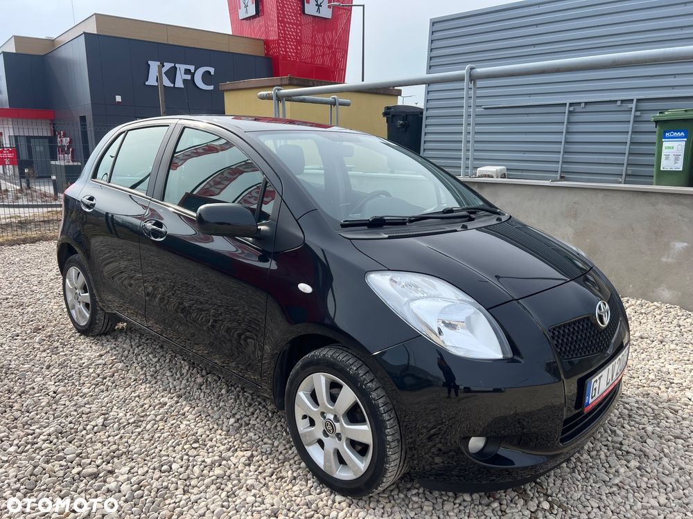 Toyota Yaris 1.3 VVT-i Team - 2