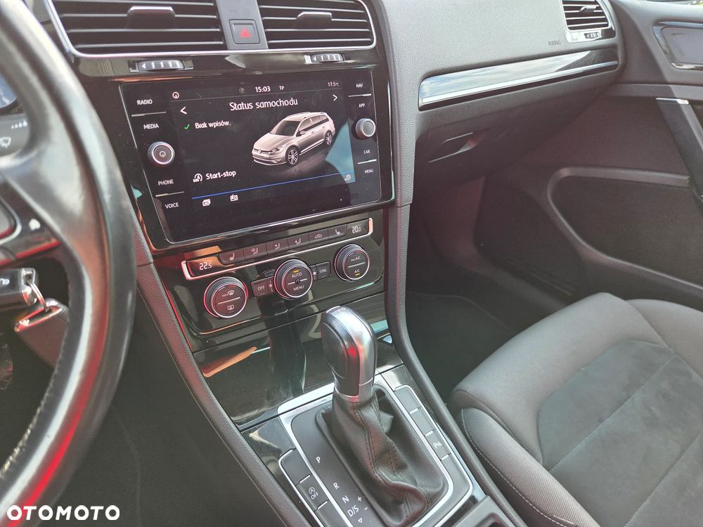 Volkswagen Golf 2.0 TDI R-Line DSG - 28
