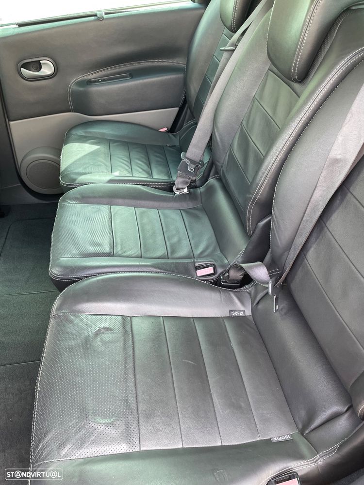 Renault Scénic 1.5 dCi Dynamique S - 17